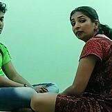 chceš vidět svobodného kluka drtit roztomilou služku doma?