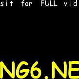 Glamúr diva Milana Fox meghajol extrém hátulbaszáshoz. Borotvált teste minden vad lökést vesz