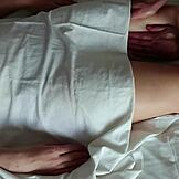 Чувственный массаж превращается в романтические ласки - Готова ли она к сексу?