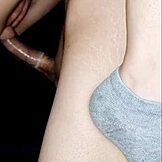 parhaan kaverin pikku 18+ sisko ratsastaa kuin pro ja nielee sperman 18-vuotiaana