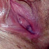 Киске моей сводной кузины розовая пизда переполнена молоком после близкого проникновения, теперь беременна FHD