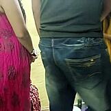 भारतीय सुंदरी वाइल्ड थ्रीसम हिंदी रोलप्ले सेक्स में