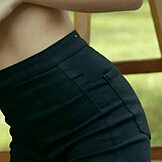 Mala Kate Great se svlači gola napolju, prokleto vruća!