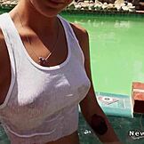 Татуирана мадама я взема силно в анален догистайл. Дяволски горещо!