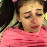 Hey adik tiri, istirahat? Kontol gue udah di bokong ketatmu