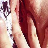 19-годишната заварена дъщеря с гладка путка разкъсана като табу подарък за заварения татко