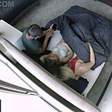 Tate disperate succhiano il cazzo del capo per evitare la prigione!