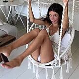 Varför väljer söt rispickerska sex framför pengar?