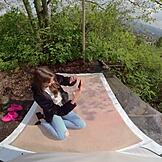 Perfecta 18+ Lili Charmelle chupa y folla al aire libre