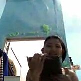 Oops, ketahuan cewek Indonesia mandi di webcam, panas banget nontonya!