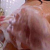 曲线日本按摩师巨乳天然奶被客户在店内内射