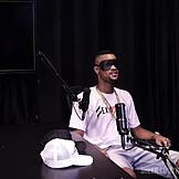 Wawancara Latina berlekuk berubah liar dengan Tequeleiras Malucas di sheer red