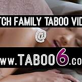 한국 18+ 틴 키미 킴, 기숙사에서 자위하다 걸림 😳