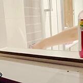 私は太ったイギリス人の隣人を初めてシャワーで見てる