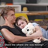 Styvpappas kuk fixar allt för den stygga blondinen