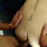 Adolescentes innocentes 18+ deviennent des putes sauvages pour du fric rapide.