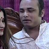 शादीशुदा इंडियन कपल रॉमैंटिक हिंदी डर्टी टॉक के साथ हार्ड बांग करता है