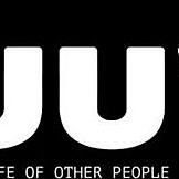 Dövmeli Alice çiftle kamera önünde sabah seksini istiyor