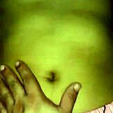 Steppappa kan inte motstå min kurviga kropp i pyjamas