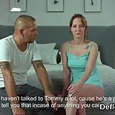 Bak, Bu Erotik Kız Bekaret İçin Islak Amını Açıyor