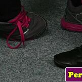 巨乳UKティーンが3Pアクションで顔射