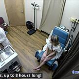 Первый гинекологический осмотр Стейси Шепард с доктором Тампа?