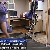 Dr. Tampa, você está filmando a Jasmine Rose de meia arrastão curvada para deepthroat POV nos bastidores?