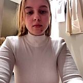 Γεια, δημόσιο σεξ στο δοκιμαστήριο γίνεται σκληρός οργασμός με εκσπερμάτιση στα μεγάλα στήθη για έφηβη 18+ στο δωμάτιο αλλαγής