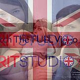 Hej plava britanska studentkinjo, zašto masturbiraš solo u tom domaćem videu kao devojka iz komšiluka?